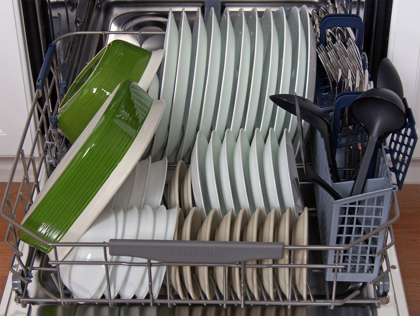 چیدن صحیح ظرف ها در داخل ماشین ظرفشویی 