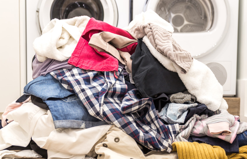دسته بندی لباس ها برای شستن در ماشین لباسشویی